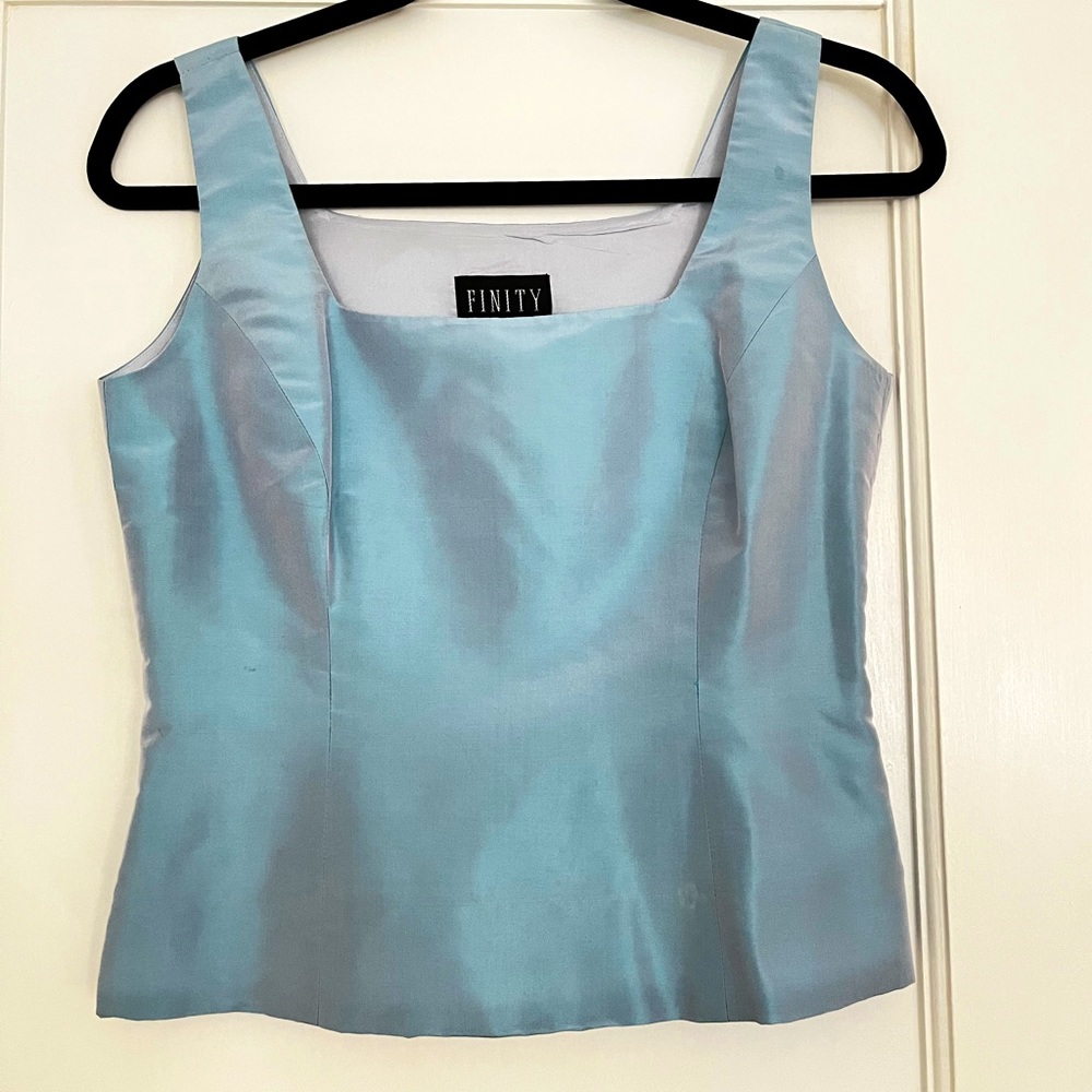 Iridescent top